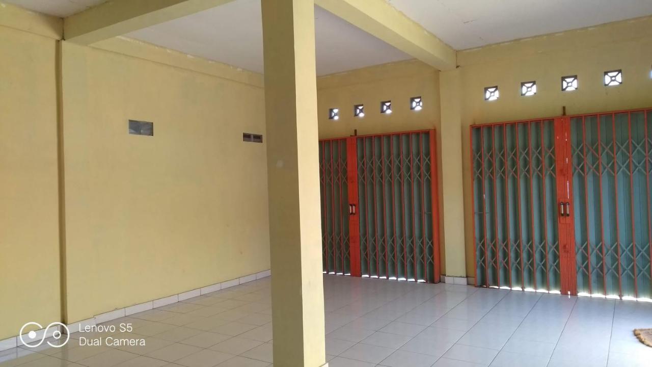 Spot On 93020 Rumah Singgah Ganjuran Bantul Exterior photo